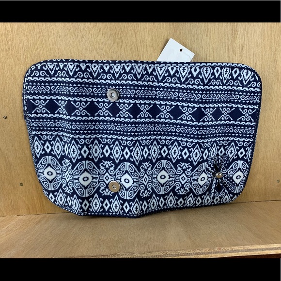 2 Moda Folding Makeup Brush Holder - Picture 4 of 4